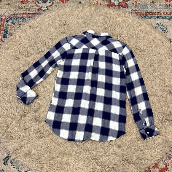 Rails flannel size medium - Picture 6 of 6